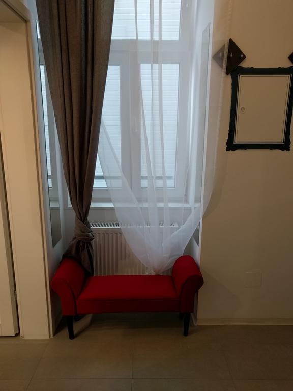 Design Place 1030 Wina Bagian luar foto