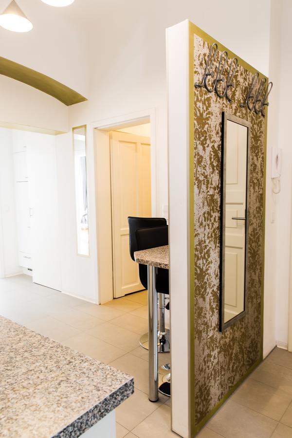 Design Place 1030 Wina Bagian luar foto