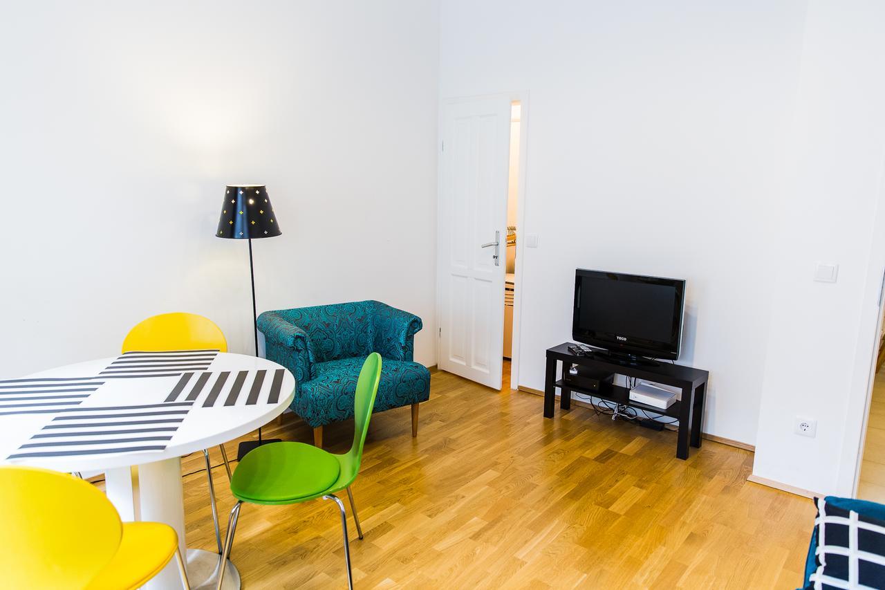 Design Place 1030 Wina Bagian luar foto