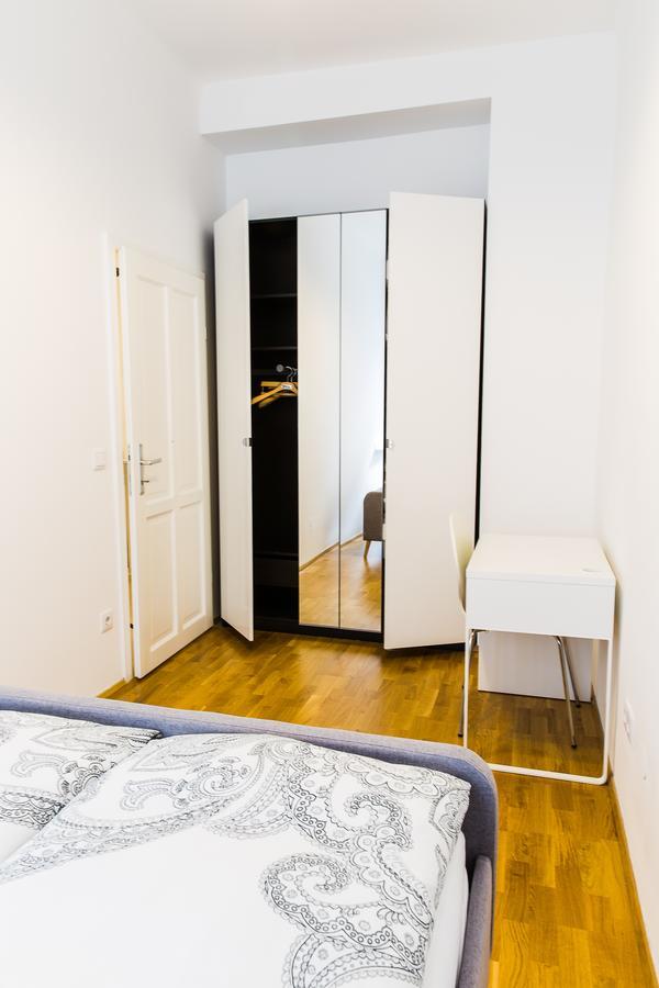 Design Place 1030 Wina Bagian luar foto