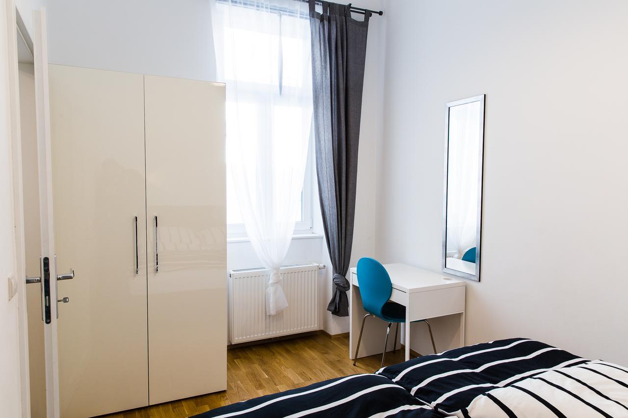 Design Place 1030 Wina Bagian luar foto